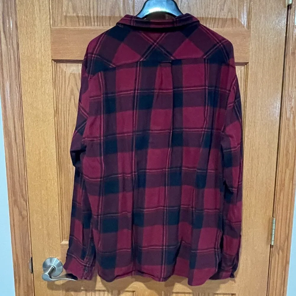 LEVI'S Men’s XXL Red Black Button Up Plaid Long Sleeve Shirt EUC